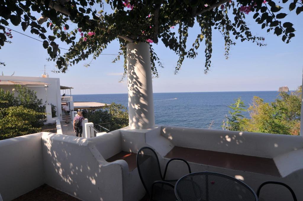Hotel Villaggio Stromboli - Isola Di Стромболі Екстер'єр фото