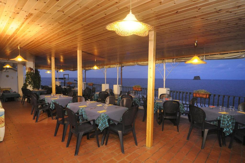 Hotel Villaggio Stromboli - Isola Di Стромболі Екстер'єр фото