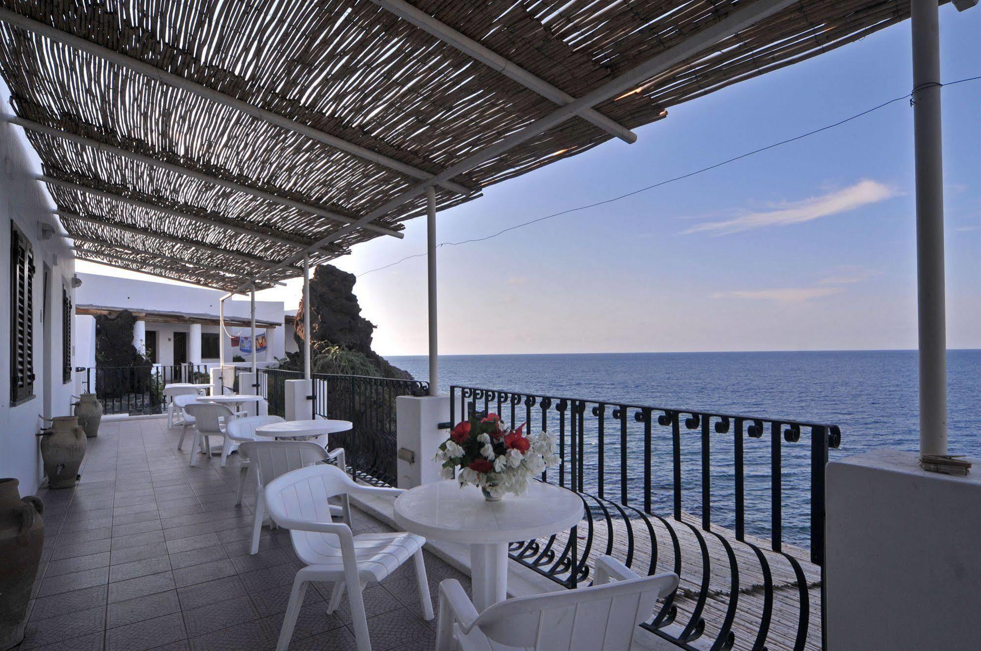 Hotel Villaggio Stromboli - Isola Di Стромболі Екстер'єр фото