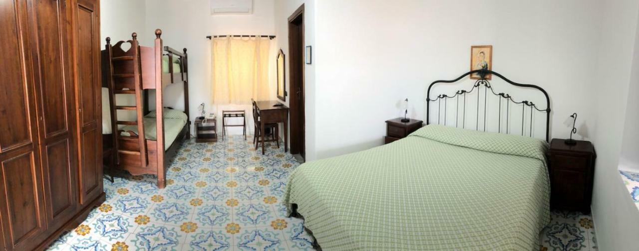 Hotel Villaggio Stromboli - Isola Di Стромболі Екстер'єр фото